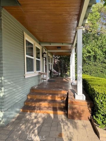 425 W Lime Avenue, Monrovia, CA 91016