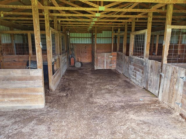 4918 County Road 48, Auburn, IN 46706