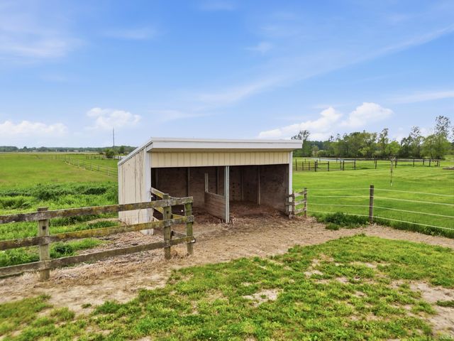 4918 County Road 48, Auburn, IN 46706