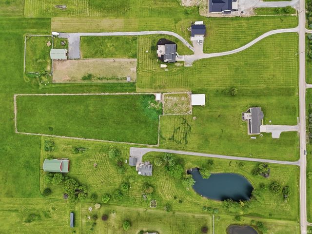 4918 County Road 48, Auburn, IN 46706