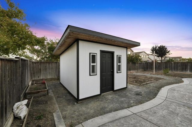 839 Dunmore Street, Oakley, CA 94561