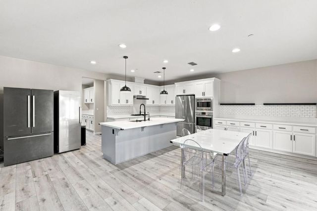 839 Dunmore Street, Oakley, CA 94561