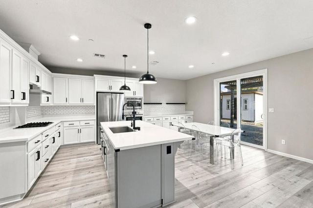 839 Dunmore Street, Oakley, CA 94561