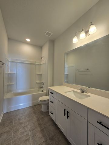 3507 Peace Rd, Columbia, TN 38401