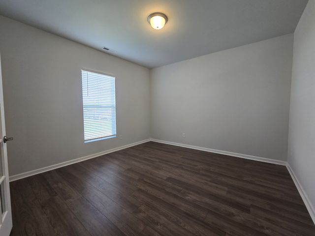 3507 Peace Rd, Columbia, TN 38401