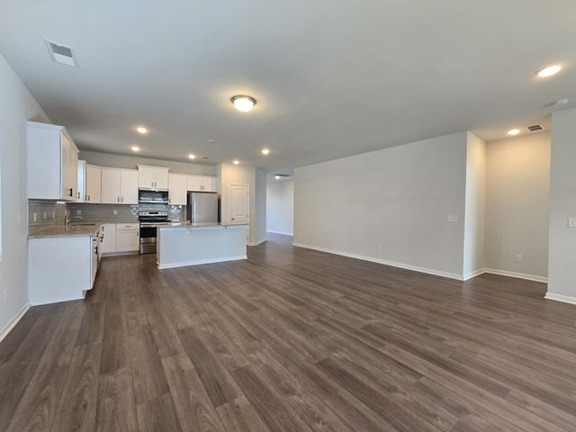 3507 Peace Rd, Columbia, TN 38401