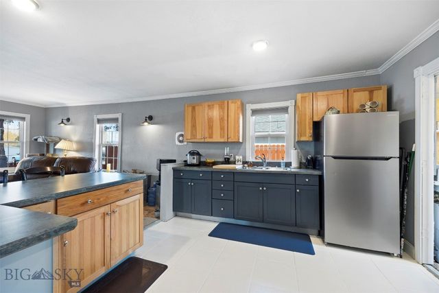 2815 Harvard Avenue, Butte, MT 59701