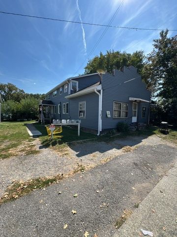 701 Cumberland Dr, Clarksville, TN 37040