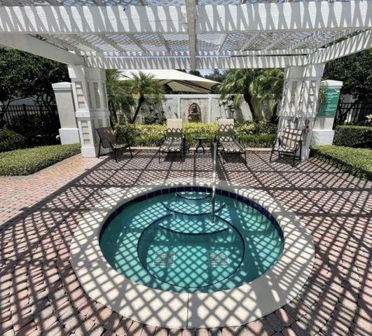 430 SOUTHERN PECAN CIRCLE 106, Winter Garden, FL 34787