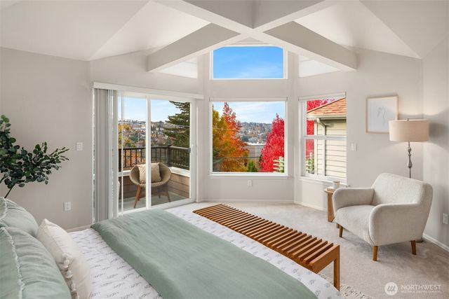 1430 32nd Avenue, Seattle, WA 98122