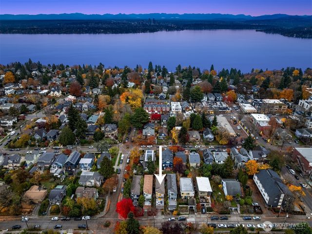 1430 32nd Avenue, Seattle, WA 98122