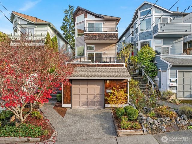 1430 32nd Avenue, Seattle, WA 98122