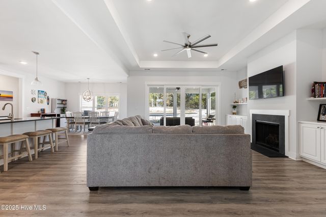824 The Cape Boulevard, Wilmington, NC 28412