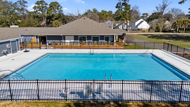 824 The Cape Boulevard, Wilmington, NC 28412