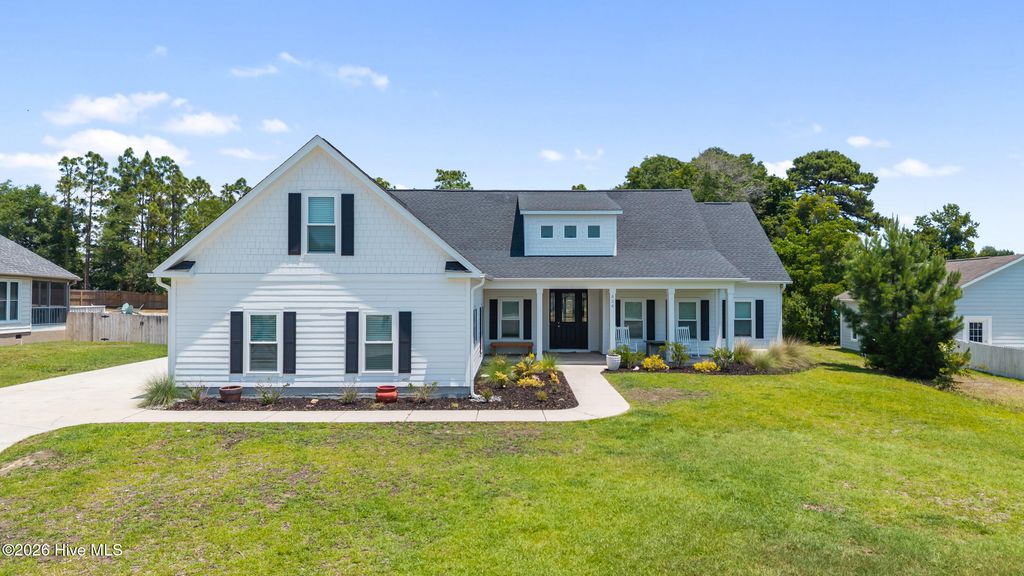 824 The Cape Boulevard, Wilmington, NC 28412