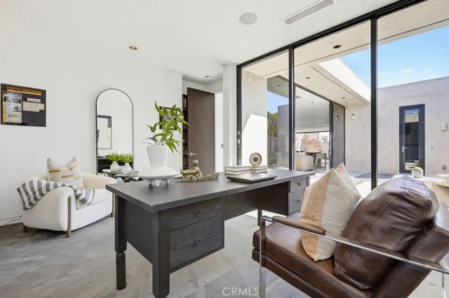2534 Vista Baya, Newport Beach, CA 92660