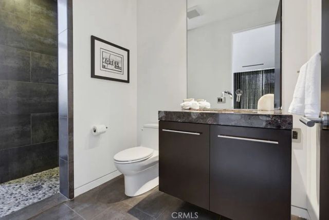 2534 Vista Baya, Newport Beach, CA 92660