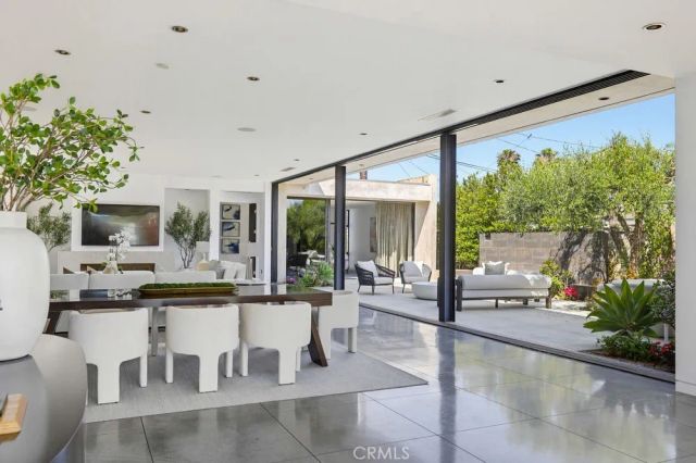 2534 Vista Baya, Newport Beach, CA 92660