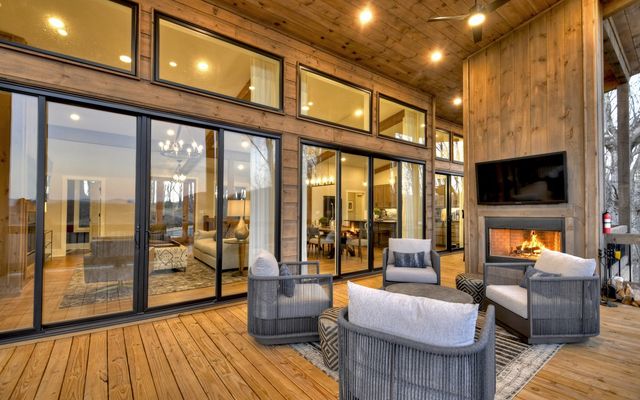 375 Blueberry Ridge, Morganton, GA 30560