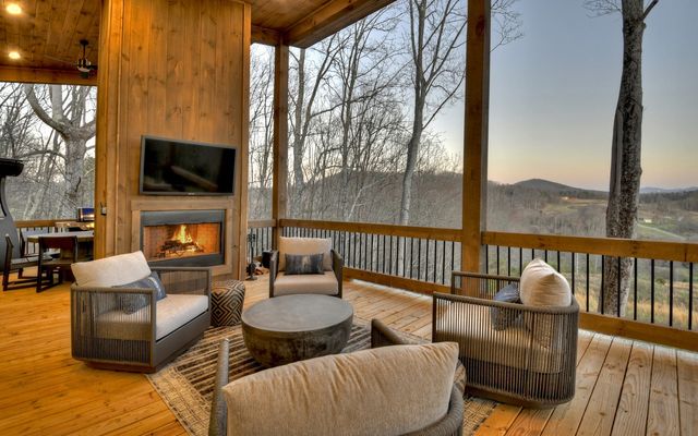 375 Blueberry Ridge, Morganton, GA 30560