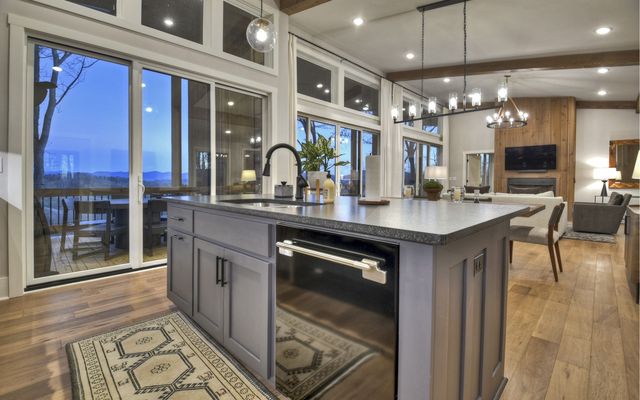 375 Blueberry Ridge, Morganton, GA 30560