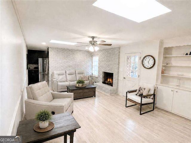 381 Chicopee Drive NE, Marietta, GA 30060