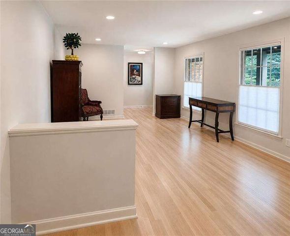 381 Chicopee Drive NE, Marietta, GA 30060