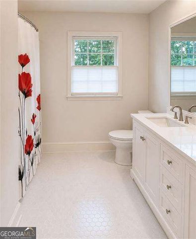 381 Chicopee Drive NE, Marietta, GA 30060