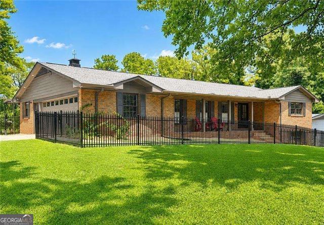 381 Chicopee Drive NE, Marietta, GA 30060