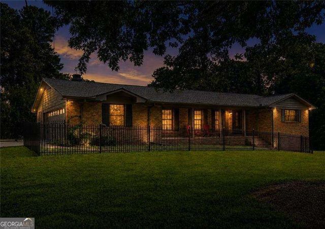 381 Chicopee Drive NE, Marietta, GA 30060