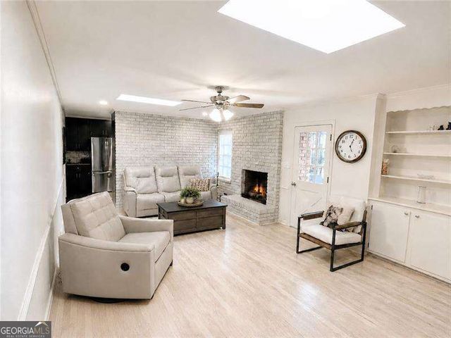 381 Chicopee Drive NE, Marietta, GA 30060