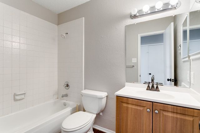 9421 Shipman Street, Rowlett, TX 75088