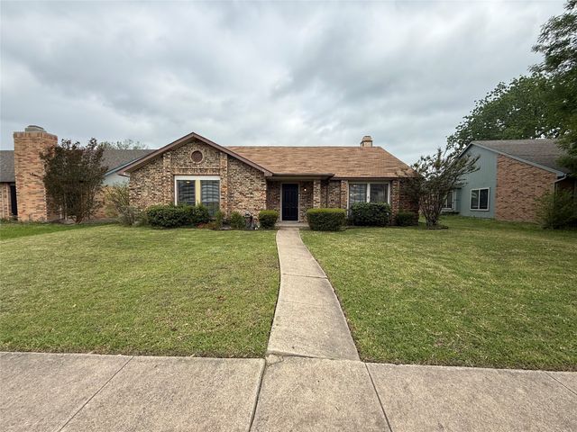 9421 Shipman Street, Rowlett, TX 75088