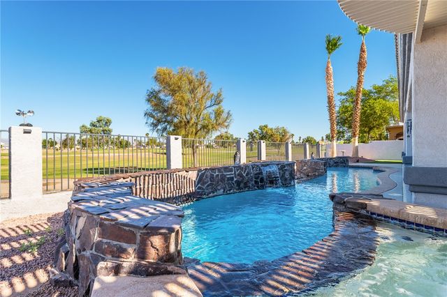 1830 E Fairway Bend, Fort Mohave, AZ 86426