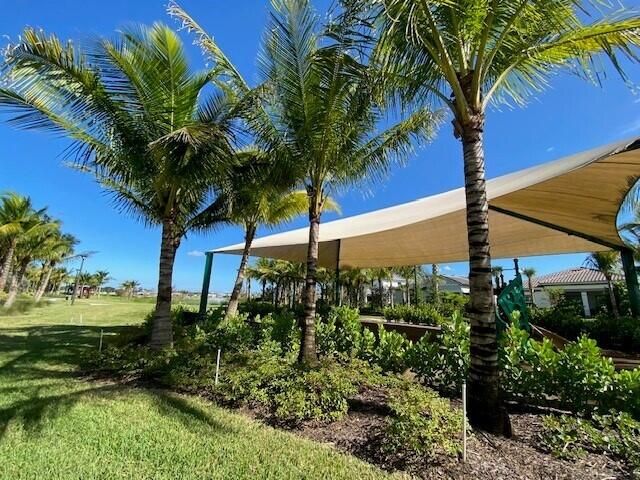 10486 Northbrook Circle 70, Palm Beach Gardens, FL 33412