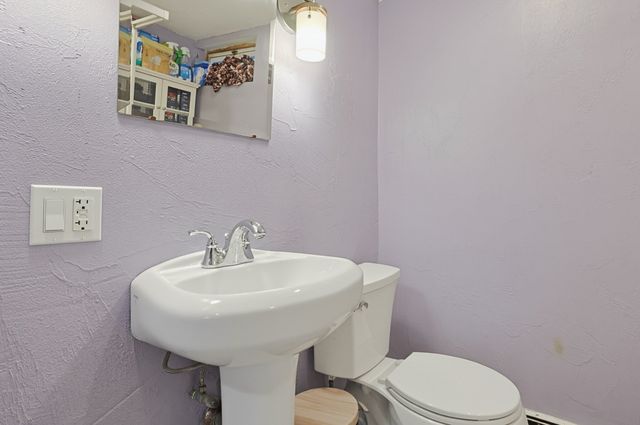 122 Westview Dr, Norwood, MA 02062