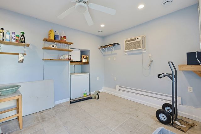 122 Westview Dr, Norwood, MA 02062