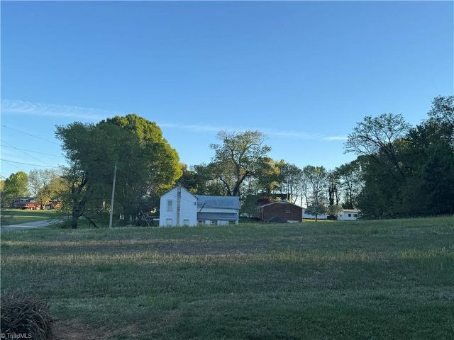 207 N Payne Road, Winston-salem, NC 27127