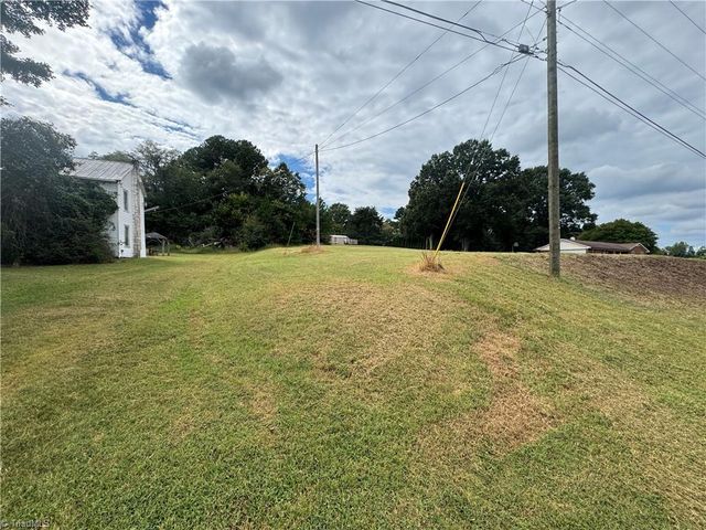 207 N Payne Road, Winston-salem, NC 27127