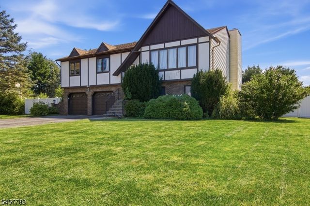 42 Randolph St, Lincoln Park Boro, NJ 07035