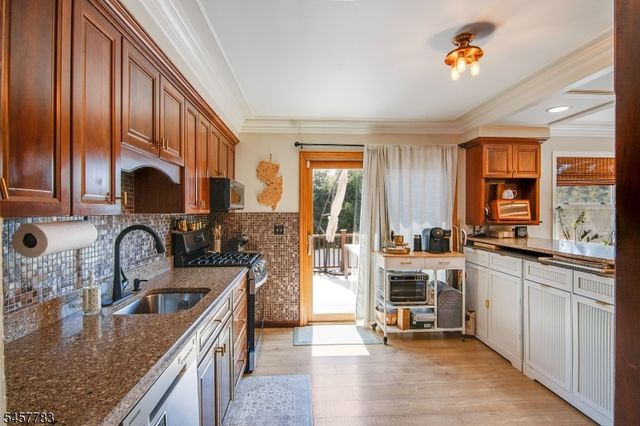 42 Randolph St, Lincoln Park Boro, NJ 07035