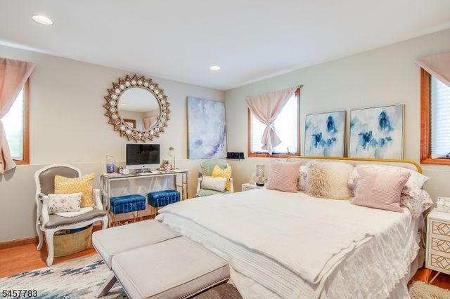 42 Randolph St, Lincoln Park Boro, NJ 07035