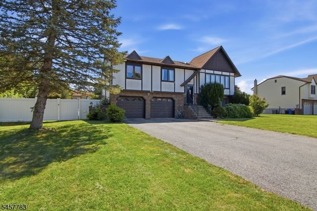 42 Randolph St, Lincoln Park Boro, NJ 07035