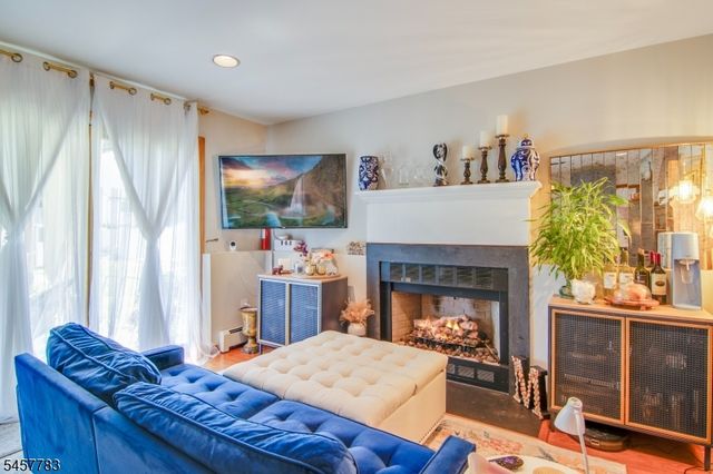42 Randolph St, Lincoln Park Boro, NJ 07035