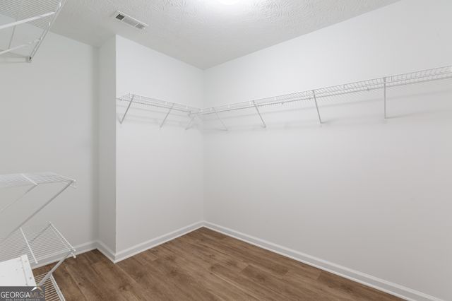 3290 Cooper Woods Drive, Loganville, GA 30052