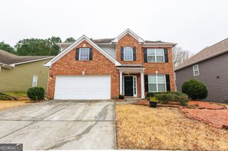 3290 Cooper Woods Drive, Loganville, GA 30052