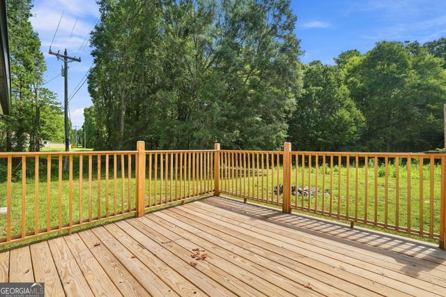 1061 Highway 3 N, Hampton, GA 30228
