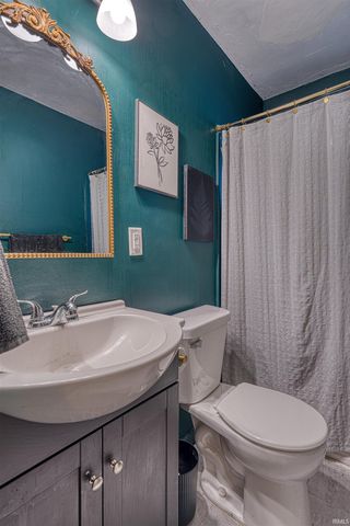 5401 N Kerth Avenue, Evansville, IN 47711