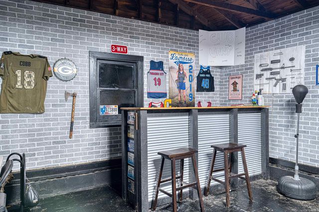 5401 N Kerth Avenue, Evansville, IN 47711