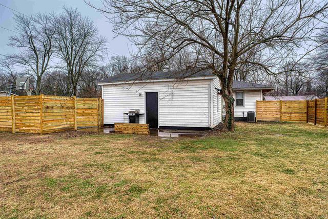5401 N Kerth Avenue, Evansville, IN 47711